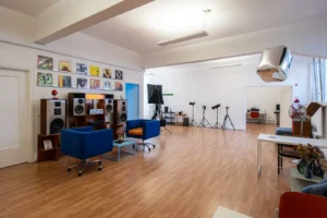 Lo studio visto dal fondo
